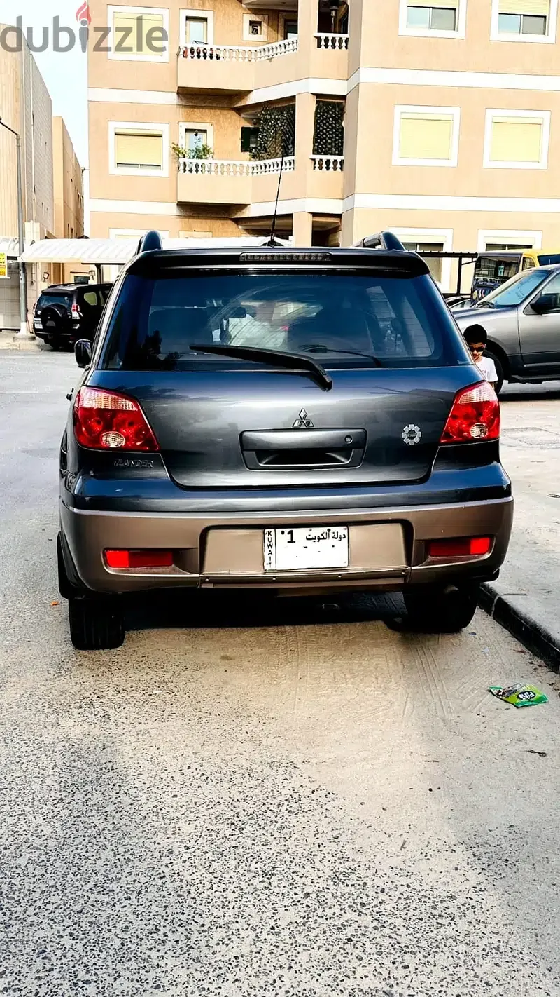 ميتسوبيشي آوتلاندر 2007